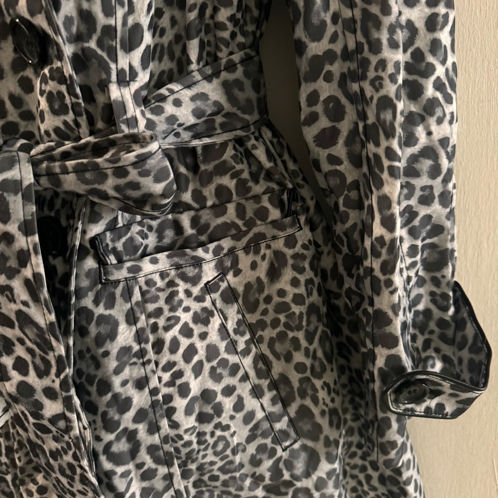 Jones New York Gray Black Leopard Pea Coat - Picture 4 of 8